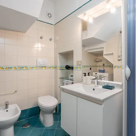 Brezza Marina-authentic Flat By The * 소렌토