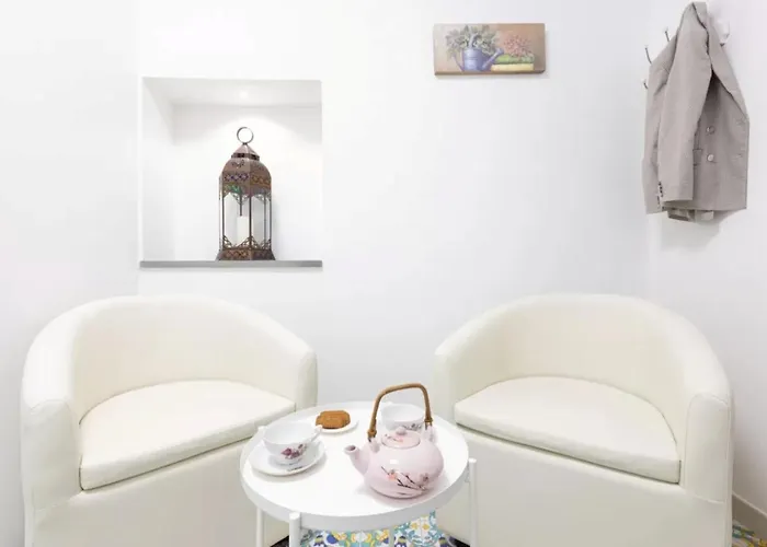 Brezza Marina-authentic Flat By The