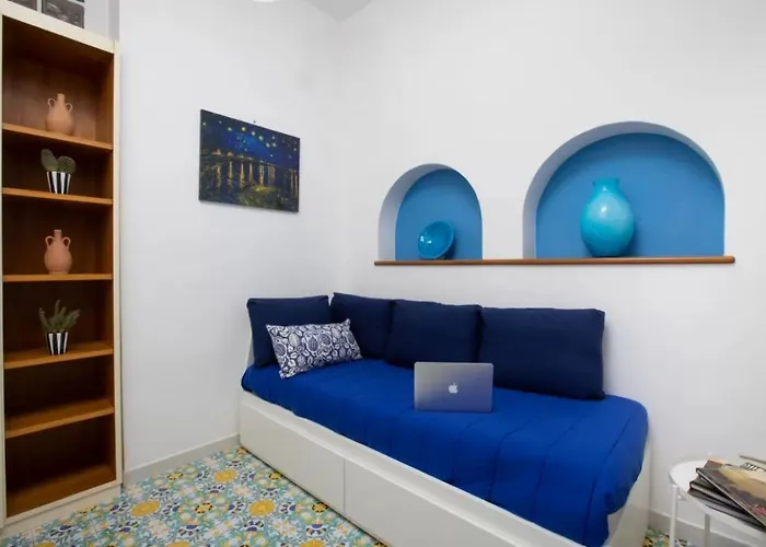 Brezza Marina-authentic Flat By The Sorrento