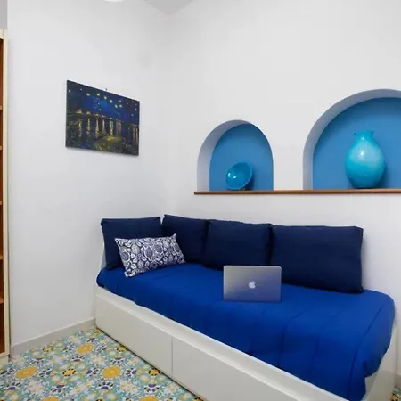 Brezza Marina-authentic Flat By The Sorrento