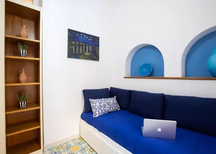 Brezza Marina-authentic Flat By The Lejlighed *