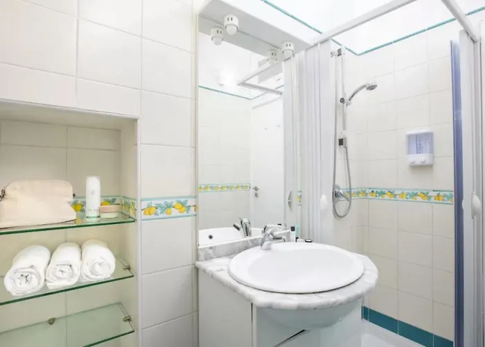 Brezza Marina-authentic Flat By The Lejlighed *