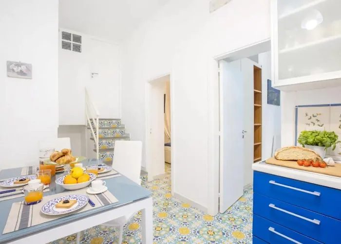 Brezza Marina-authentic Flat By The Apartmán Sorrento