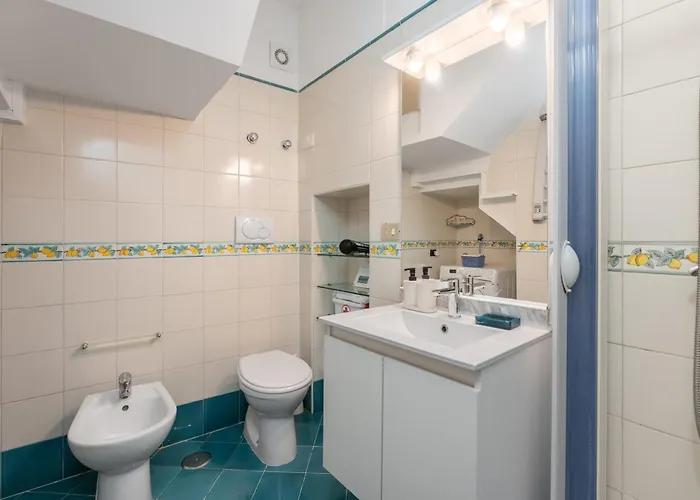 Brezza Marina-authentic Flat By The * Sorrento